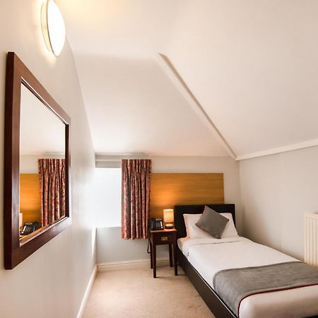 Oyo The Regency, Clifton Bristol Hotel Eksteriør billede