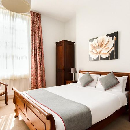 Oyo The Regency, Clifton Bristol Hotel Eksteriør billede