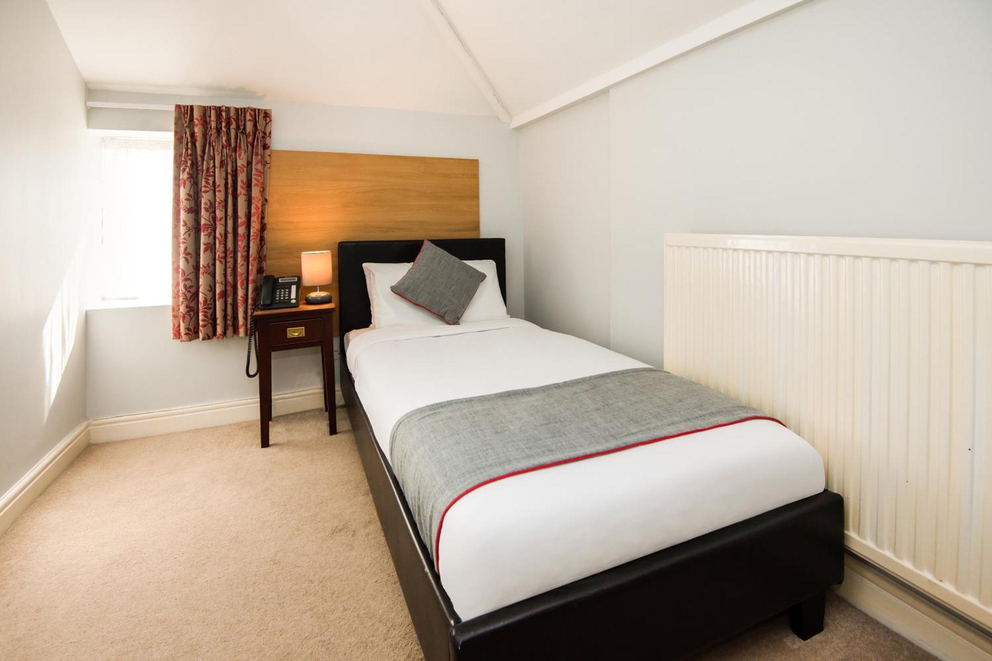Oyo The Regency, Clifton Bristol Hotel Eksteriør billede