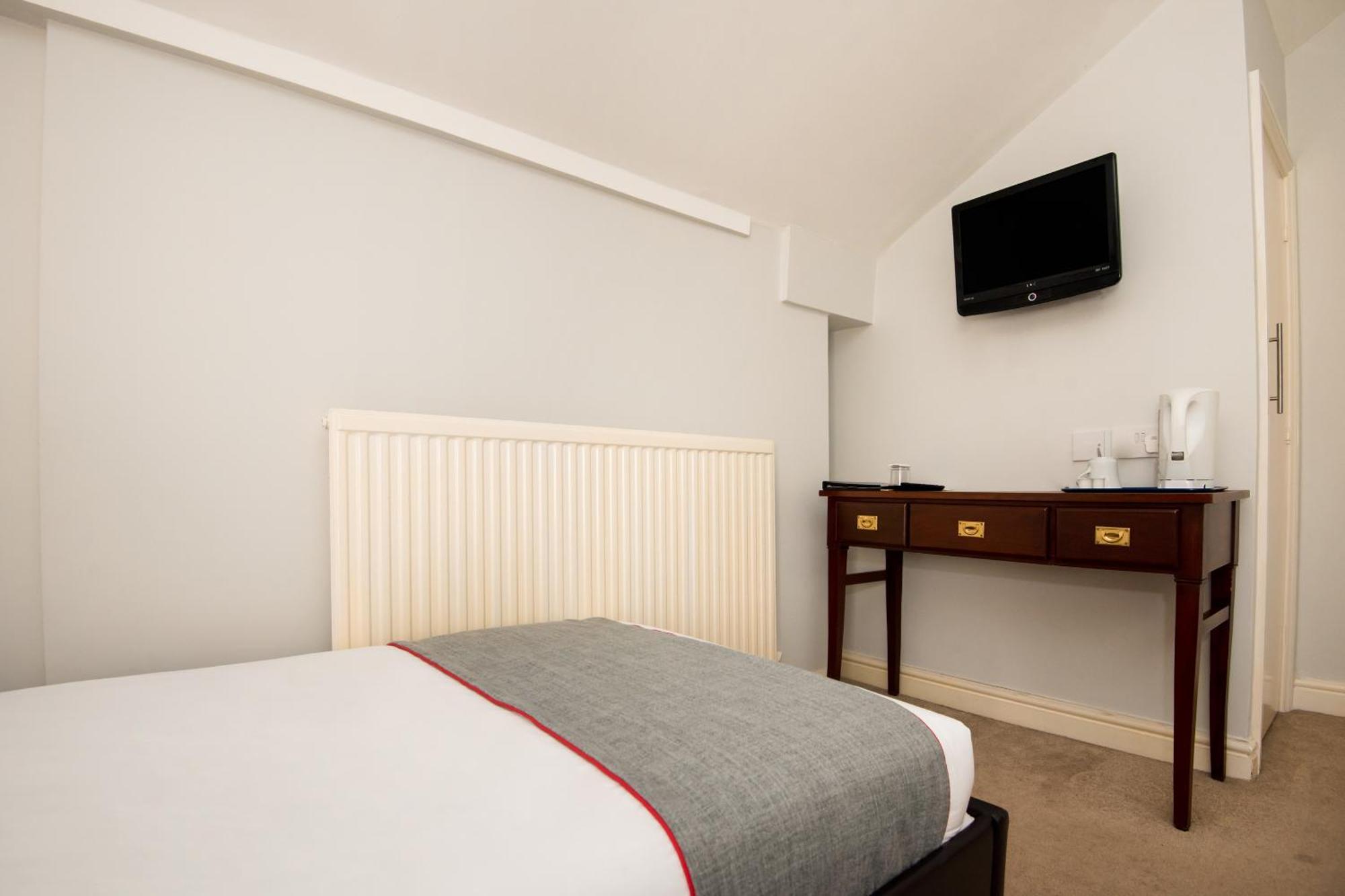 Oyo The Regency, Clifton Bristol Hotel Eksteriør billede