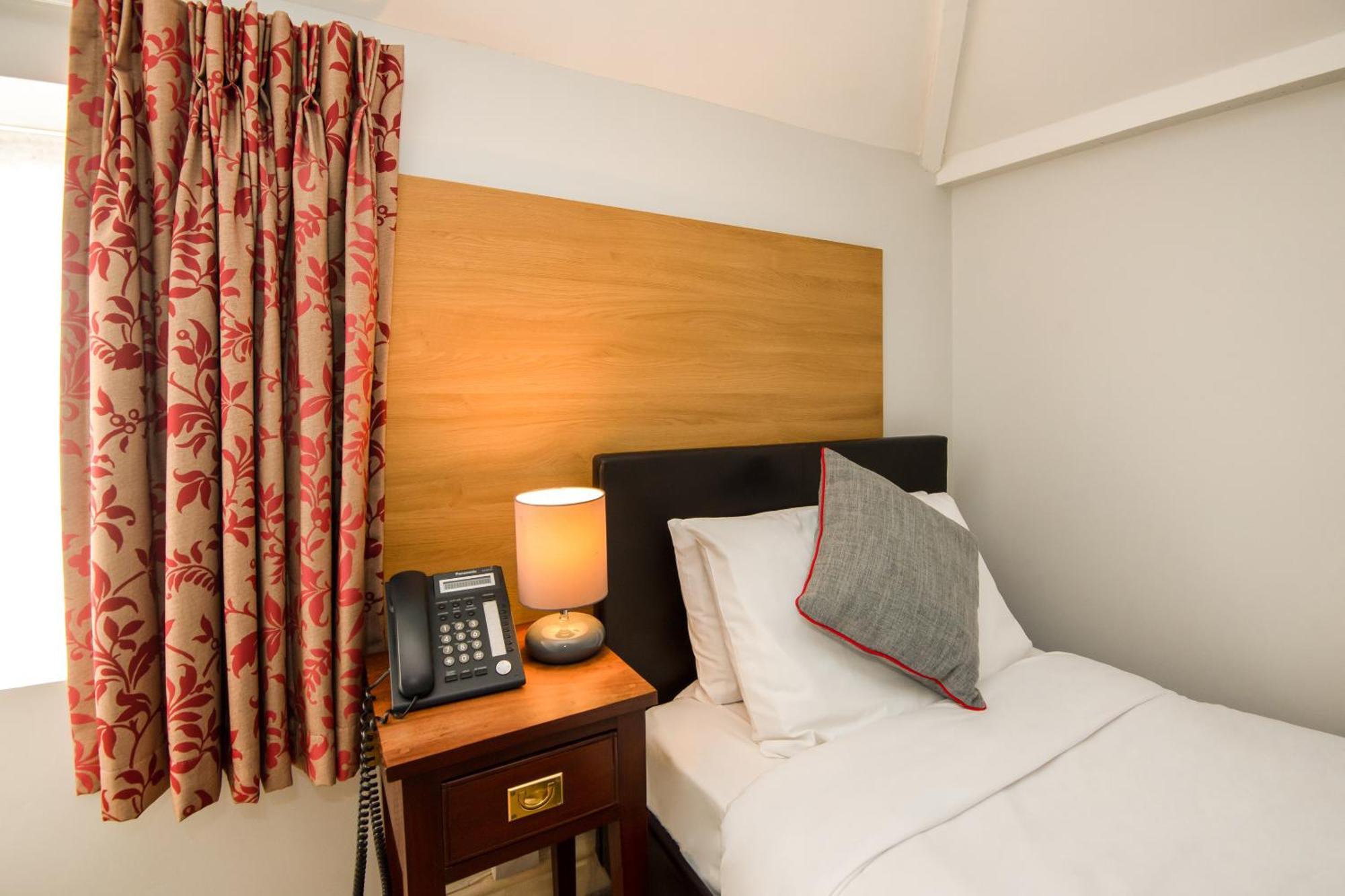 Oyo The Regency, Clifton Bristol Hotel Eksteriør billede