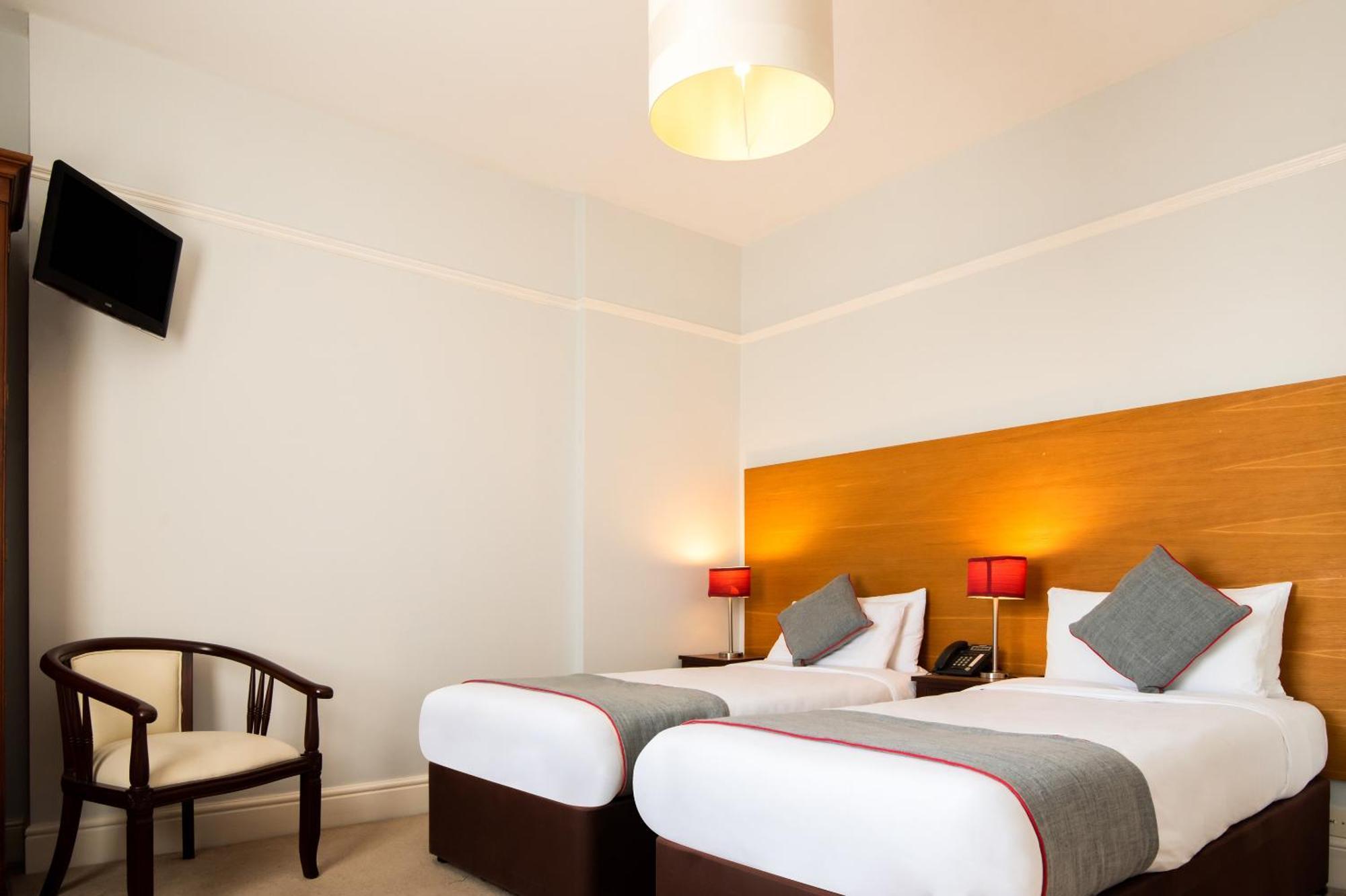 Oyo The Regency, Clifton Bristol Hotel Eksteriør billede