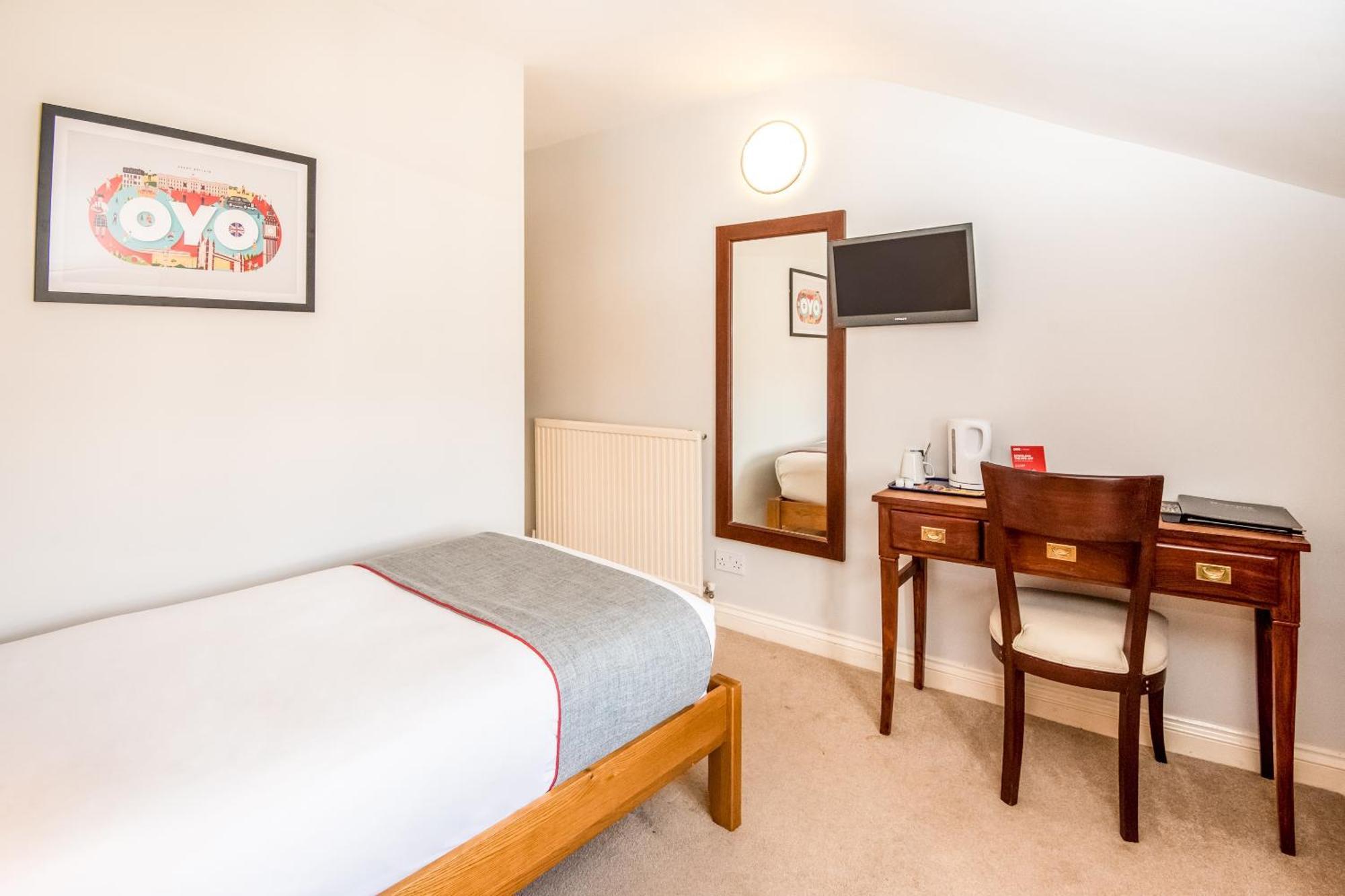 Oyo The Regency, Clifton Bristol Hotel Eksteriør billede