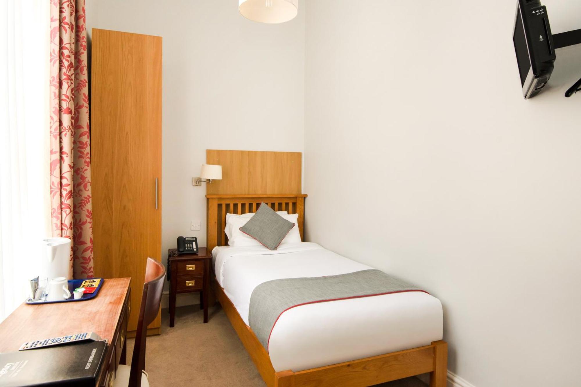 Oyo The Regency, Clifton Bristol Hotel Eksteriør billede